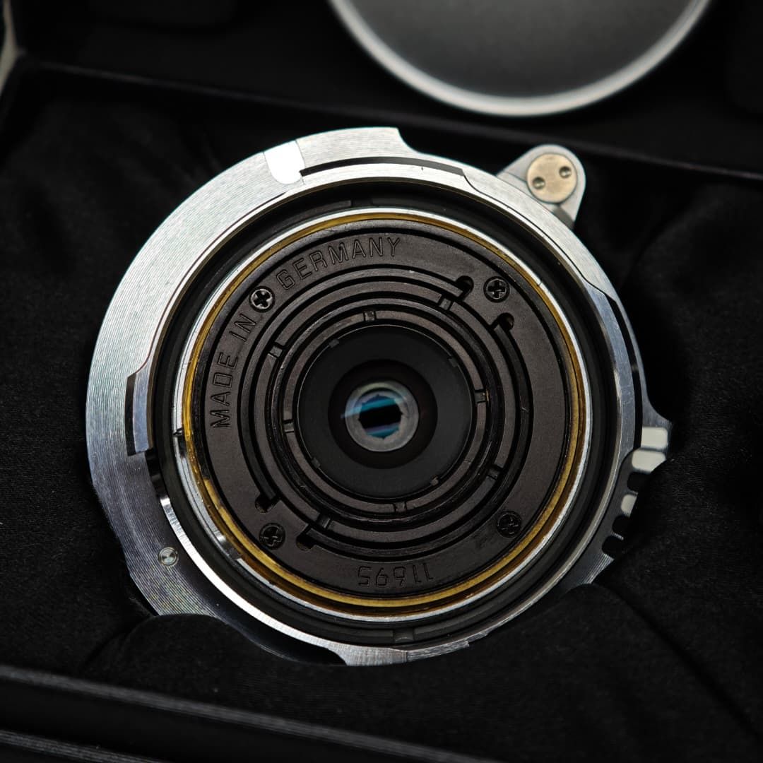 (Pre-Owned) 11695 LEICA SUMMARON 28MM F5.6