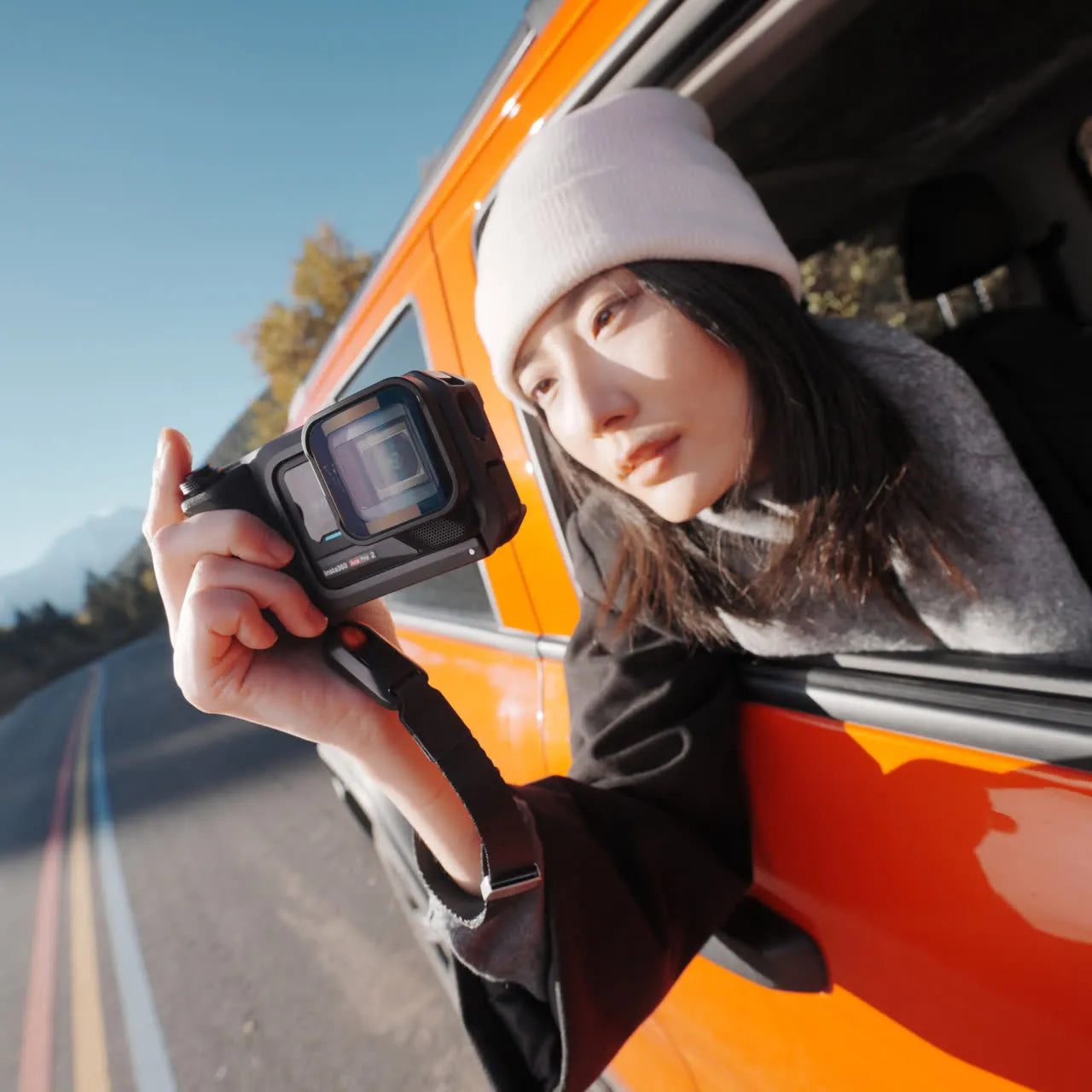 Insta360 Ace Pro 2 Ultimate Videography Bundle (Midnight Black)