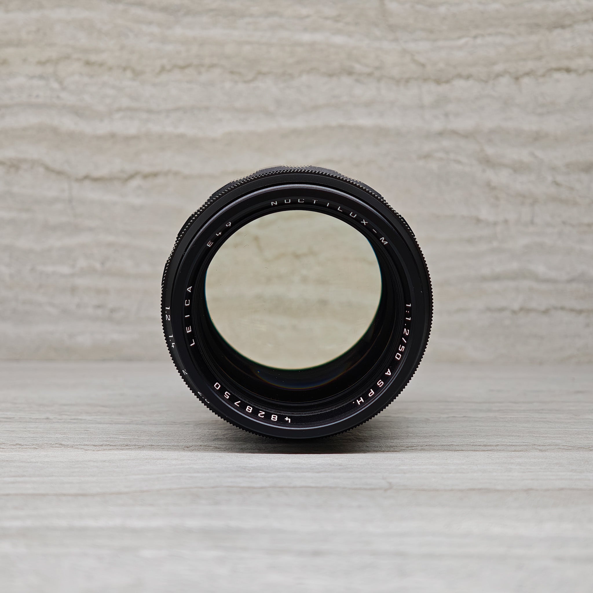(Pre-Owned) 11686-Leica Noctilux-M 50mm f1.2 Black