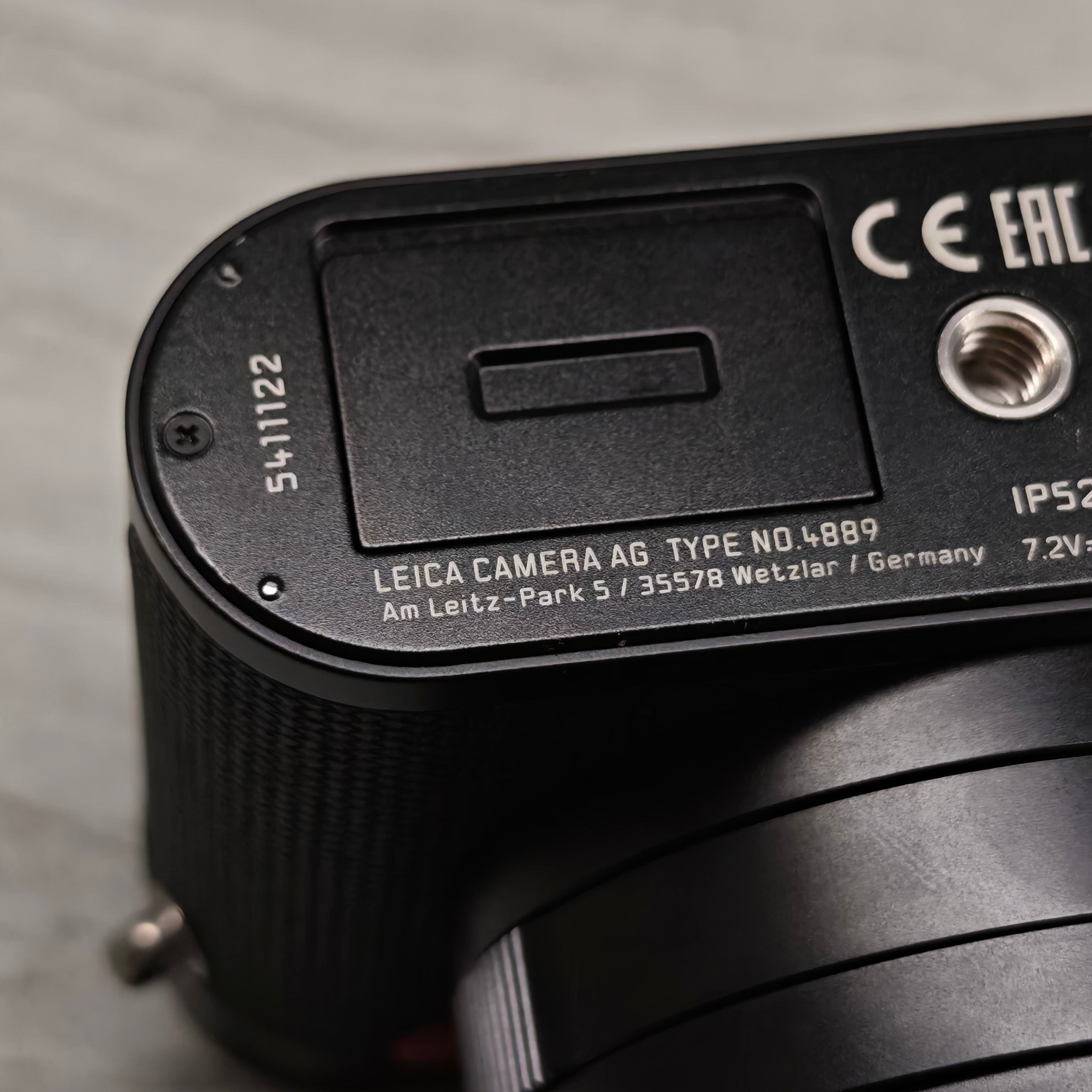 (Pre-Owned) LEICA Q2 Black