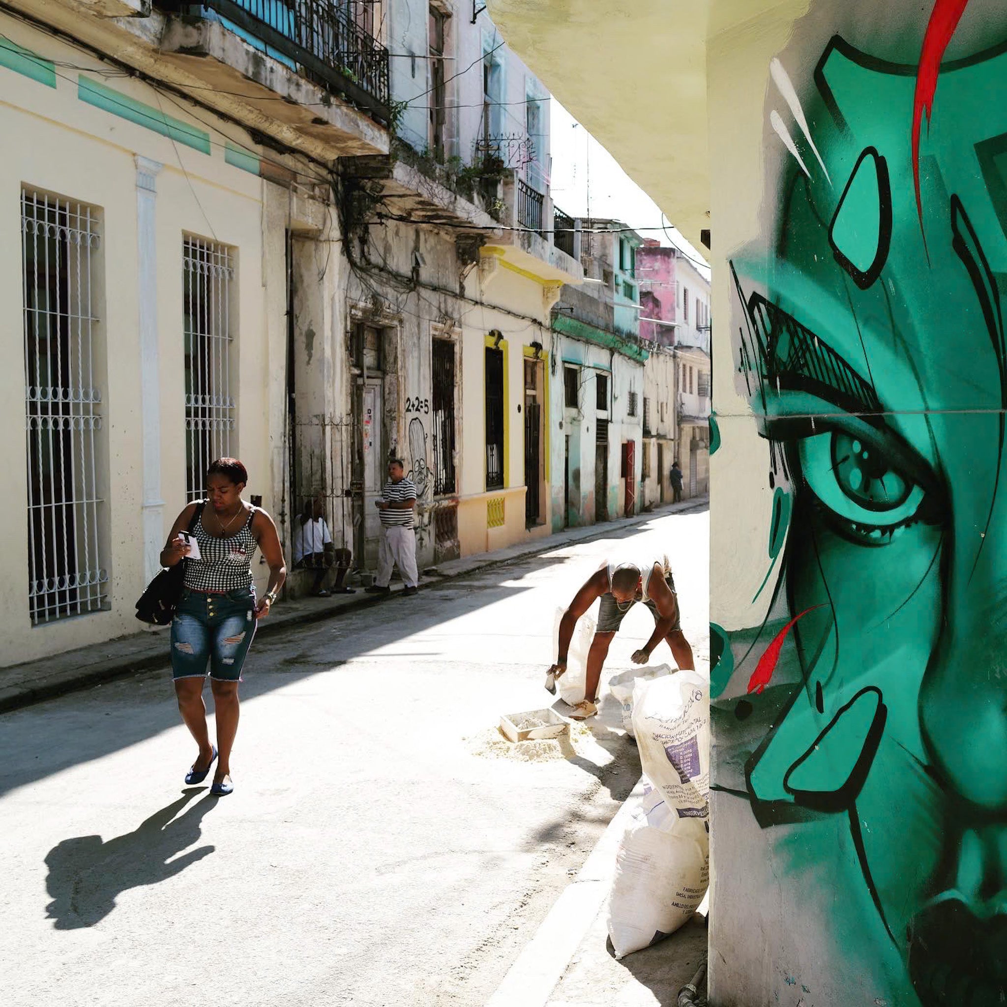 29 - 30 Nov | Masterclass with Stuart Robertson: Capturing Your Essence of Street