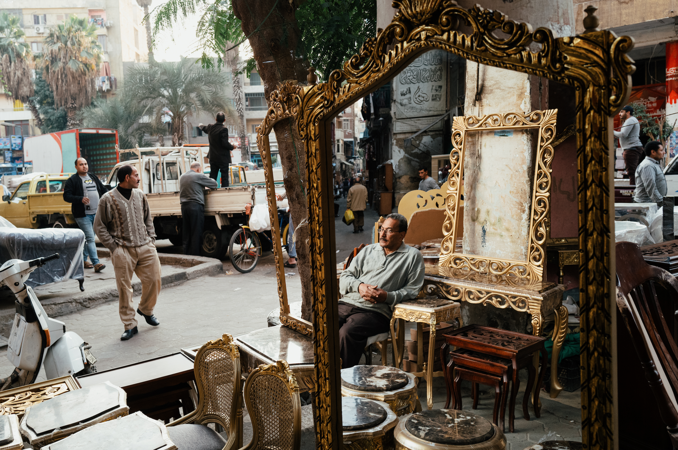 20 SEP | Layers of Storytelling: Mastering Depth in Street Photography