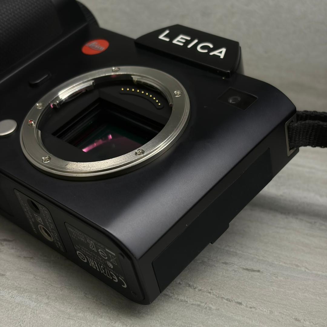 (Pre-Owned) 10850 LEICA SL TYP601
