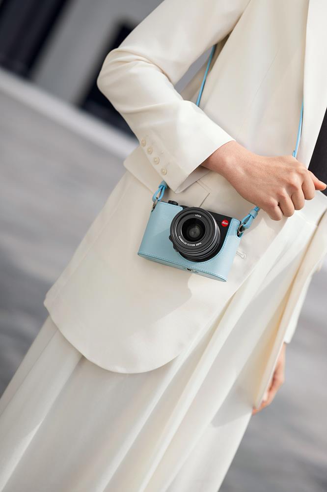 Leica Q2 Protector, Baby Blue - Limited Edition