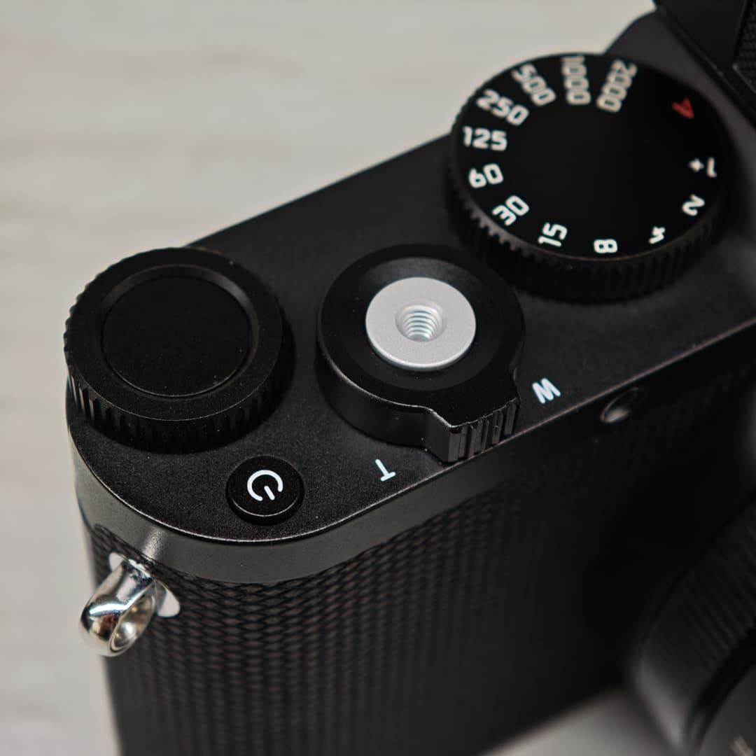 (Pre-Owned) 19191 LEICA DLUX8