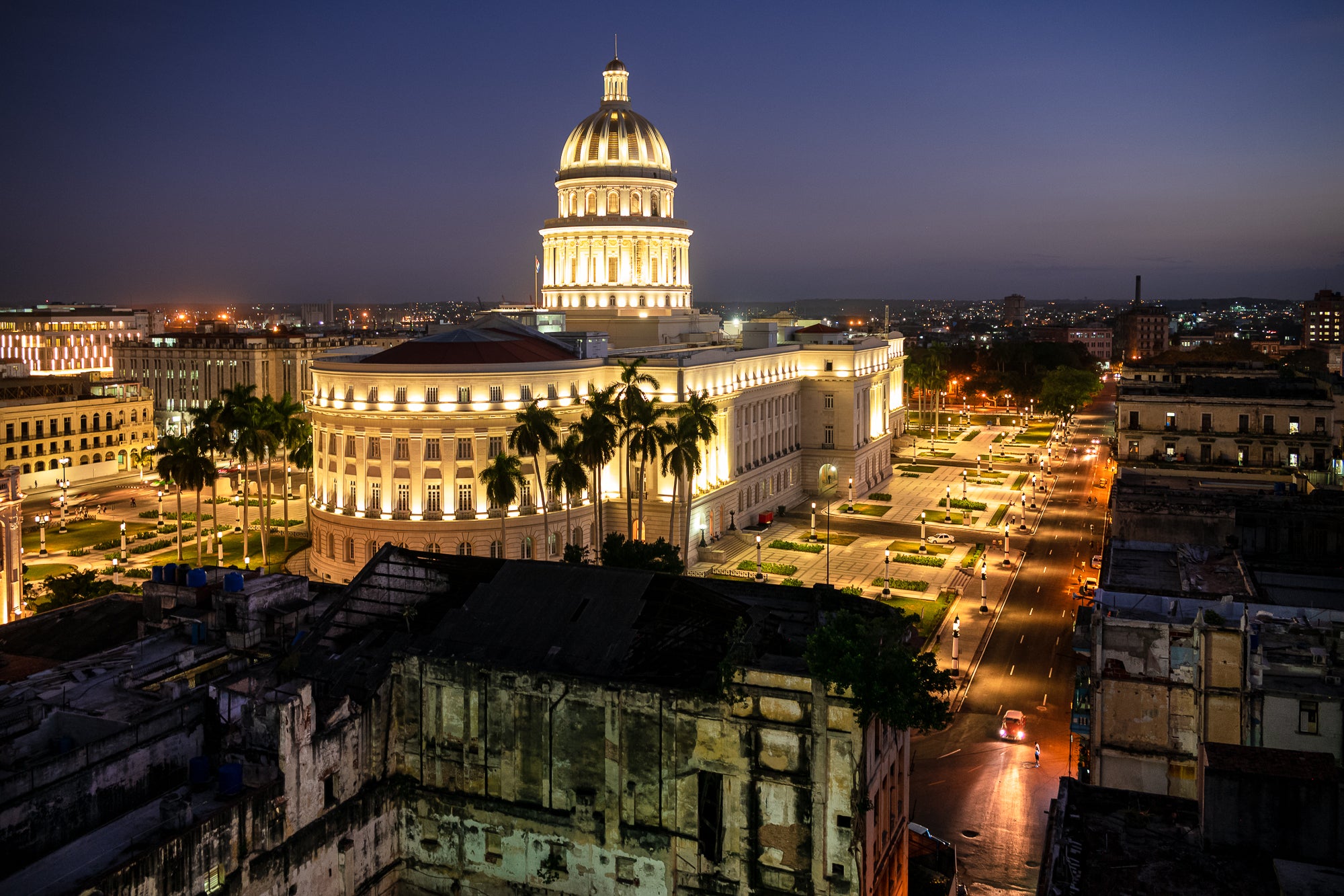 Travel with Leica: Cuba Unveiled, a Journey through Light and Life