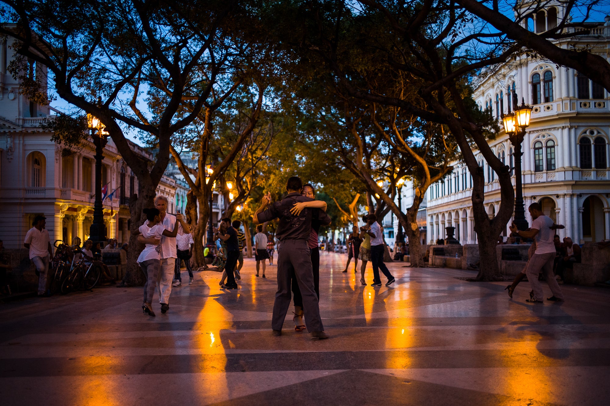 Travel with Leica: Cuba Unveiled, a Journey through Light and Life