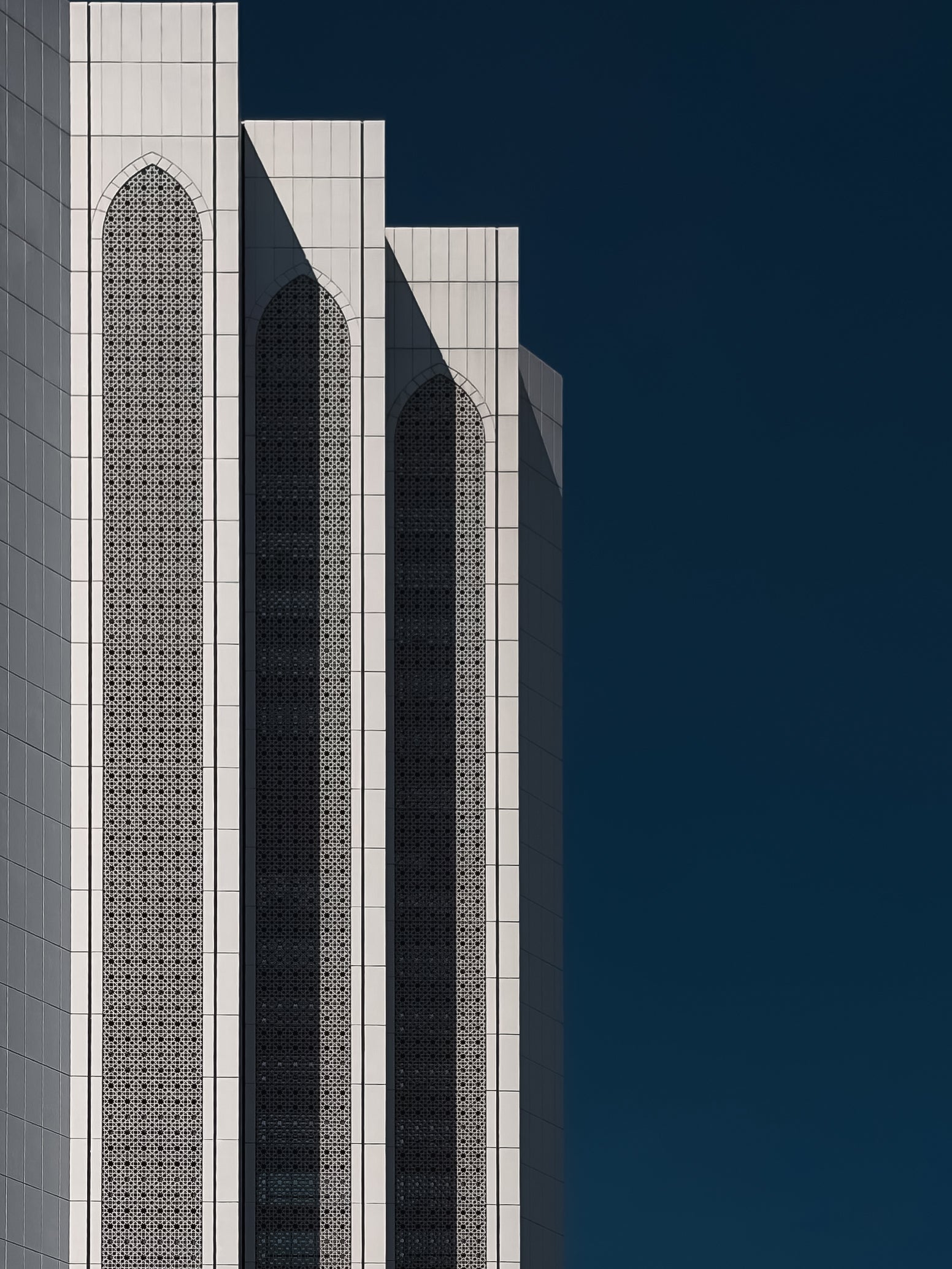 23 May | (Intermediate) Mobile Photography Workshop: Thematic (Minimalism & Architecture)