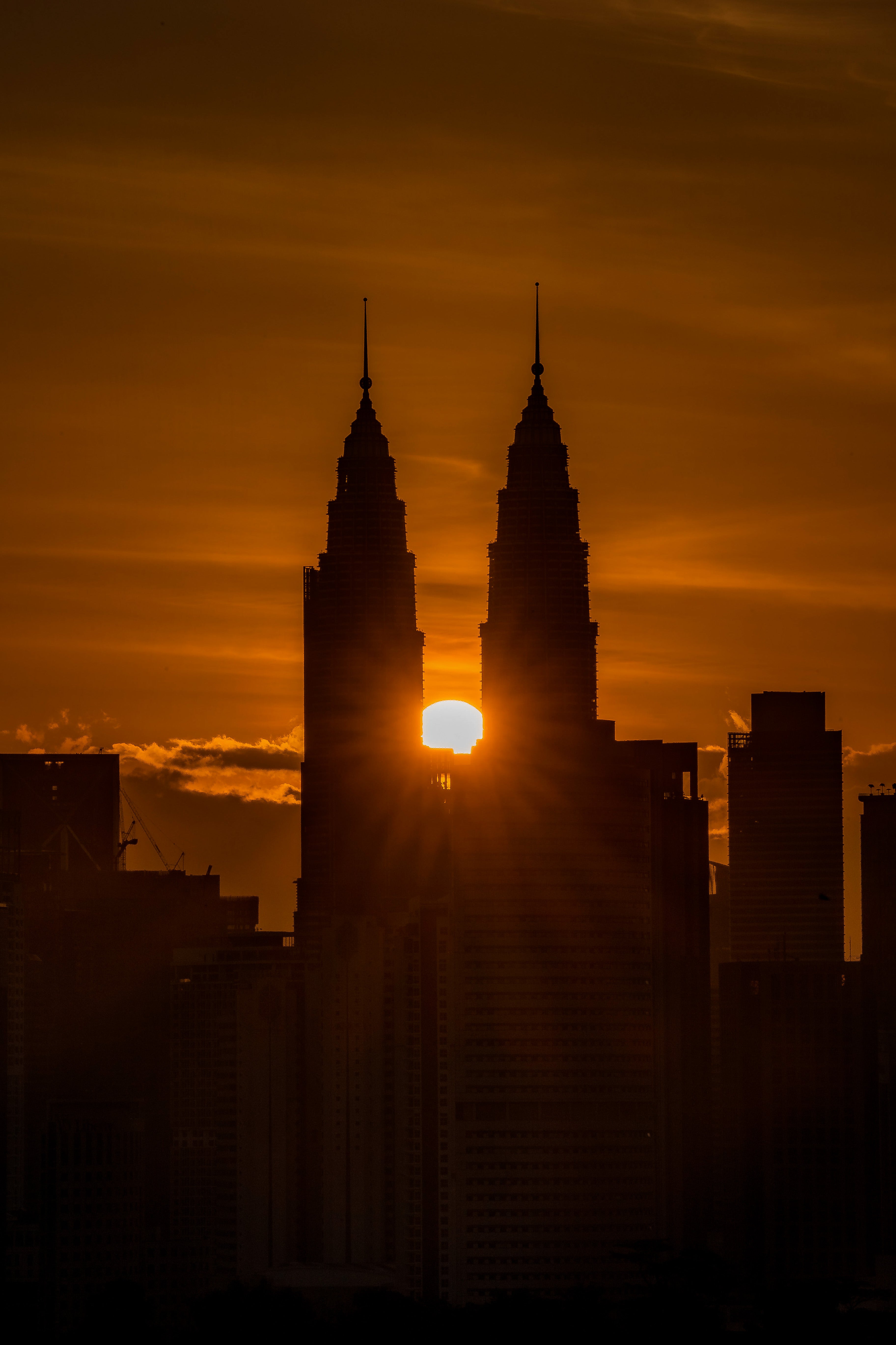 13 Feb | Leica Explore: Sunrise of the Kuala Lumpur Skyline