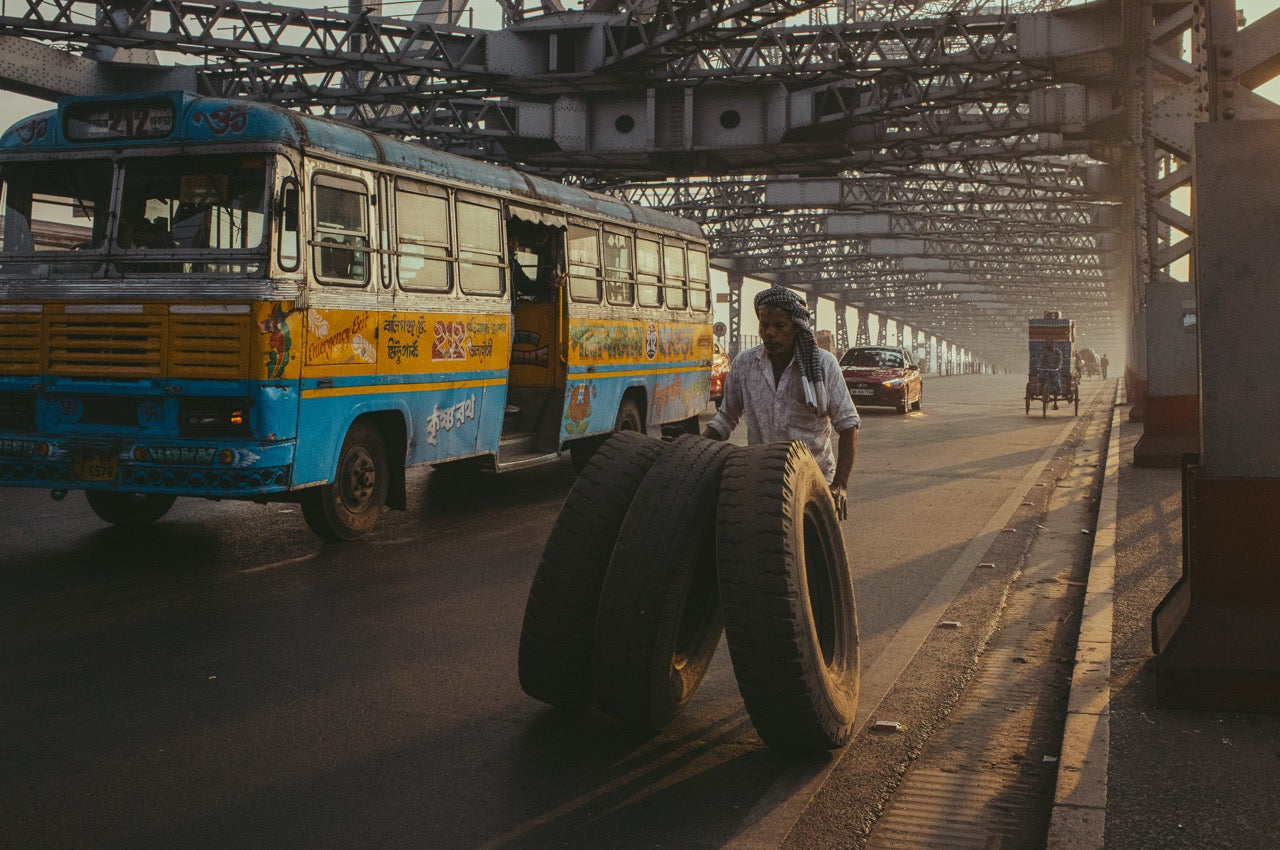 2 - 6 Dec | Travel with Leica: Life and Light in Kolkata with Shivam Pandey