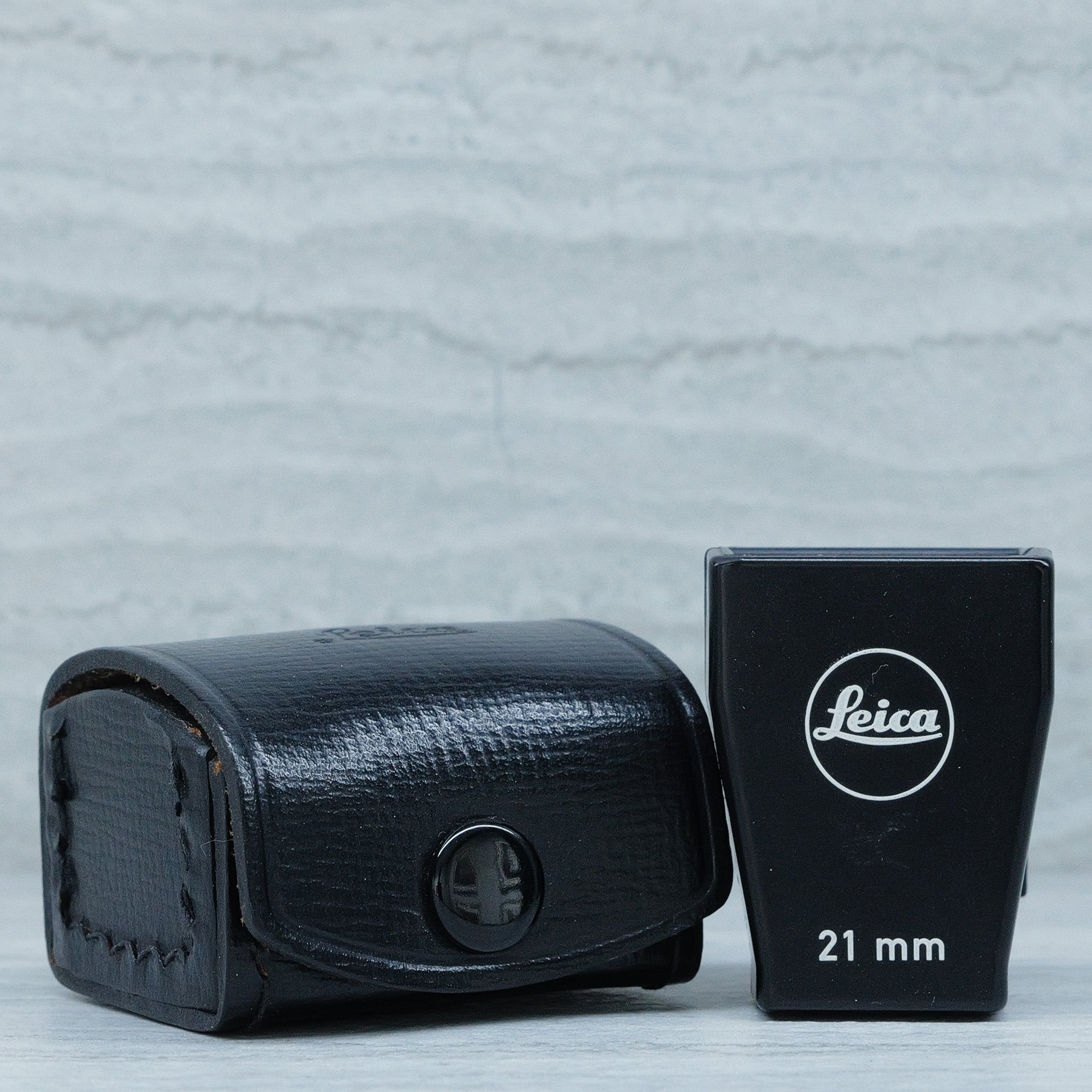 (Pre-Owned) Leica Bright-line Viewfinder M 21 mm, black paint finish