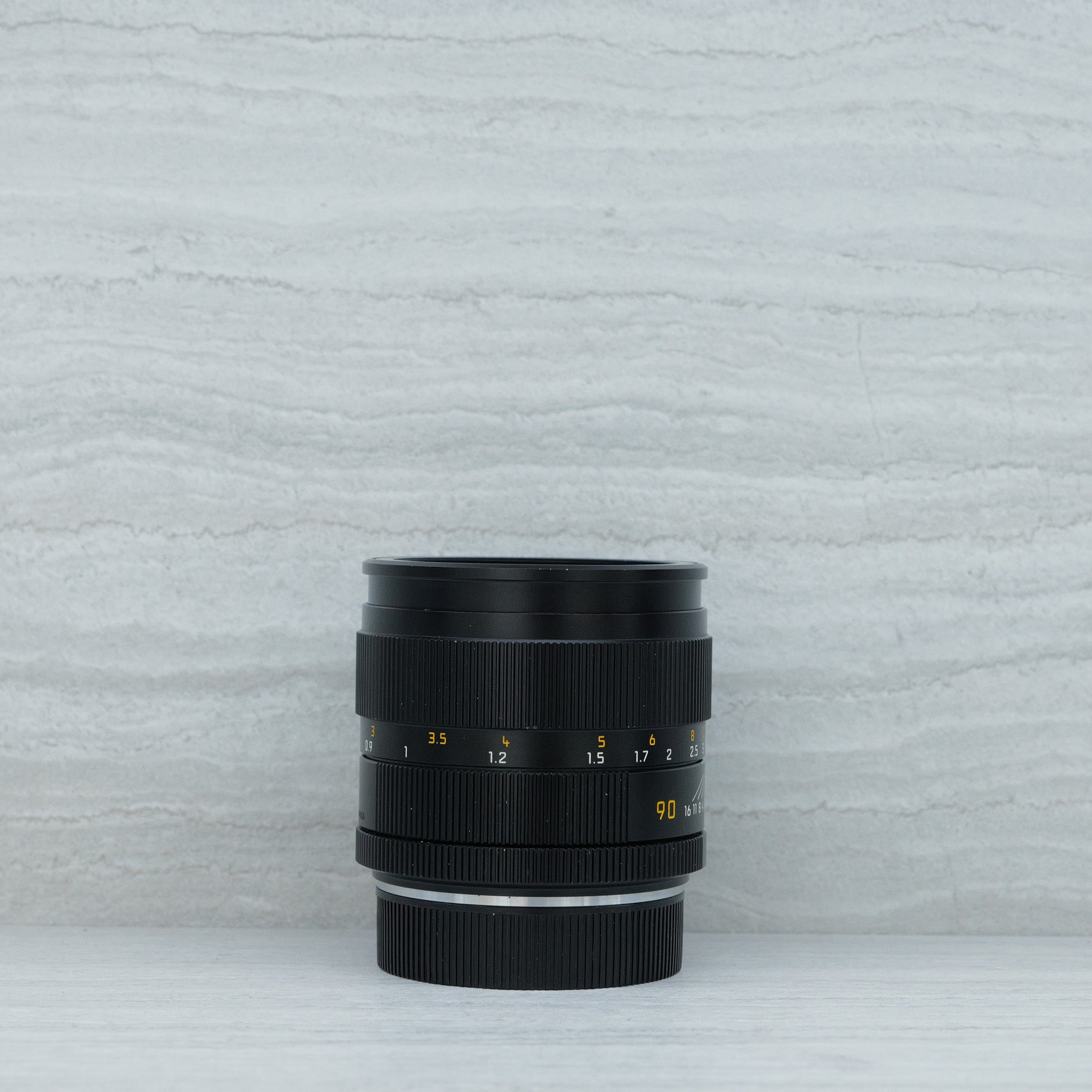 (Pre-Owned) Leica Summicron-R 90mm f/2, Black