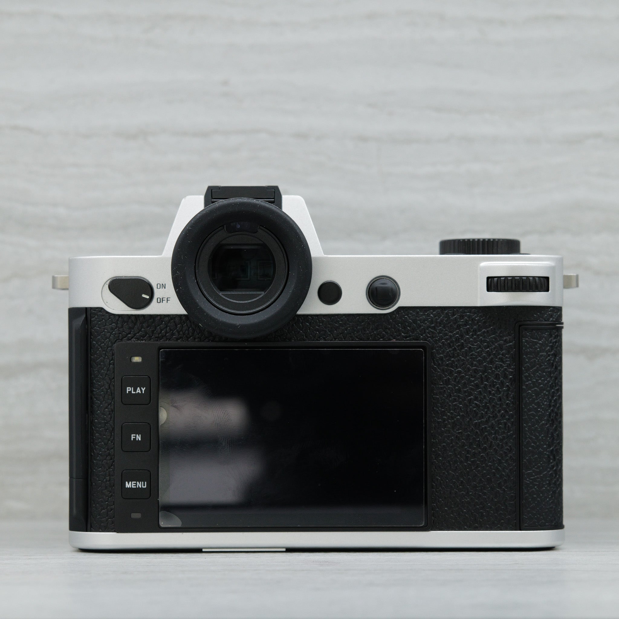 (Pre-Owned) Leica SL2 Silver