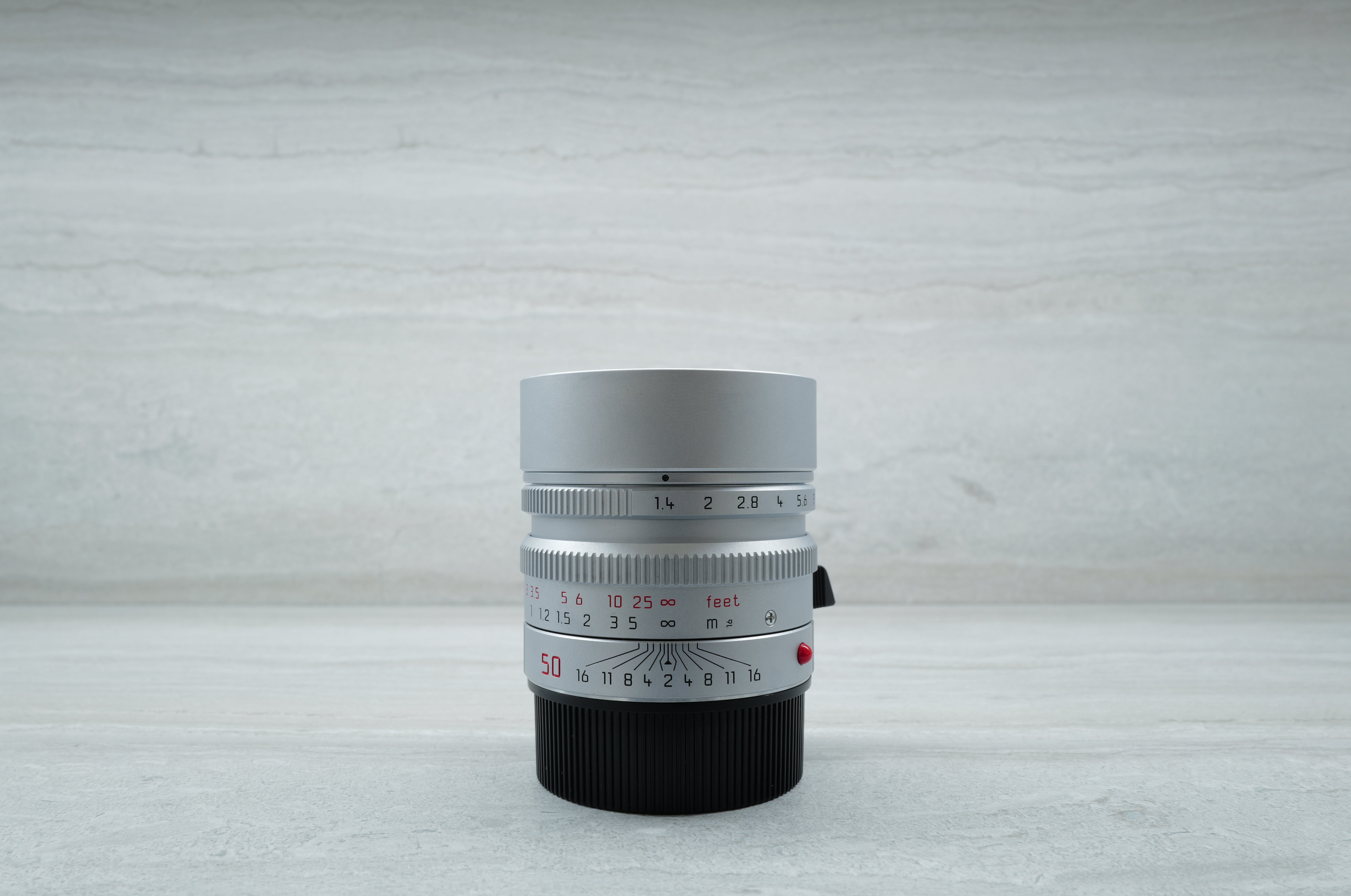 (Pre-Owned) Leica Summilux-M 50 f1.4 Silver SN-4297023