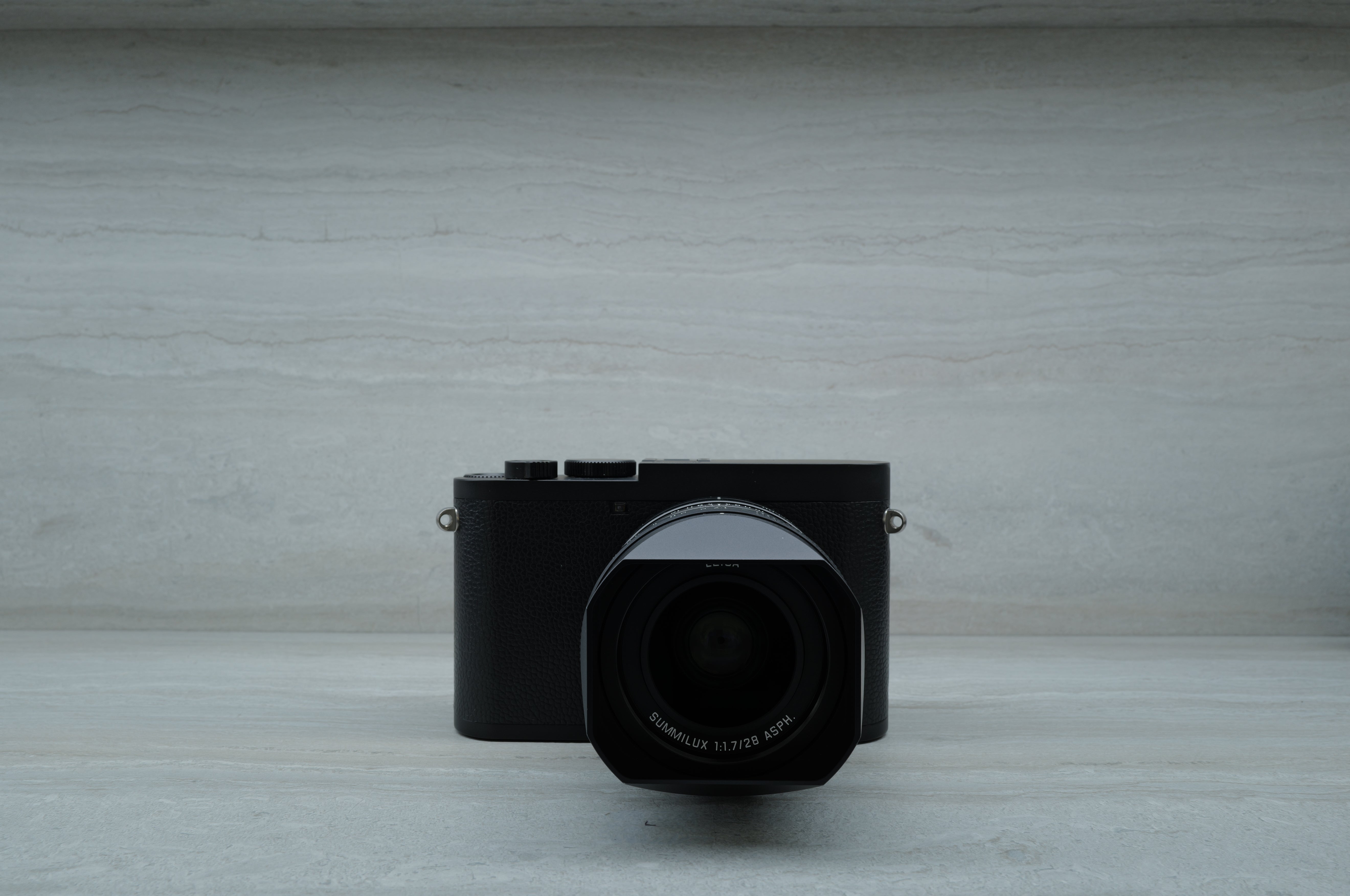 (Pre-Owned) Leica Q2, Monochrome SN-5609879