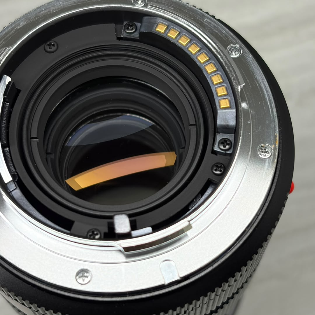 (Pre-Owned) Leica APO Summicron R 180mm f2